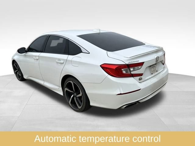 Used 2018 Honda Accord Sport image 5