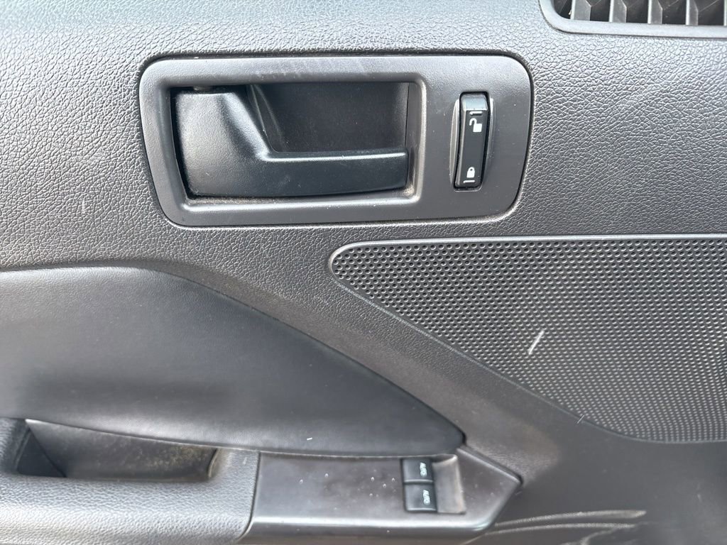 Used 2012 Ford Mustang GT image 14