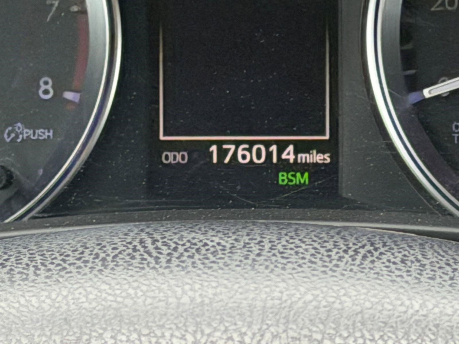 Used 2018 Toyota Highlander Limited AWD/4WD image 20