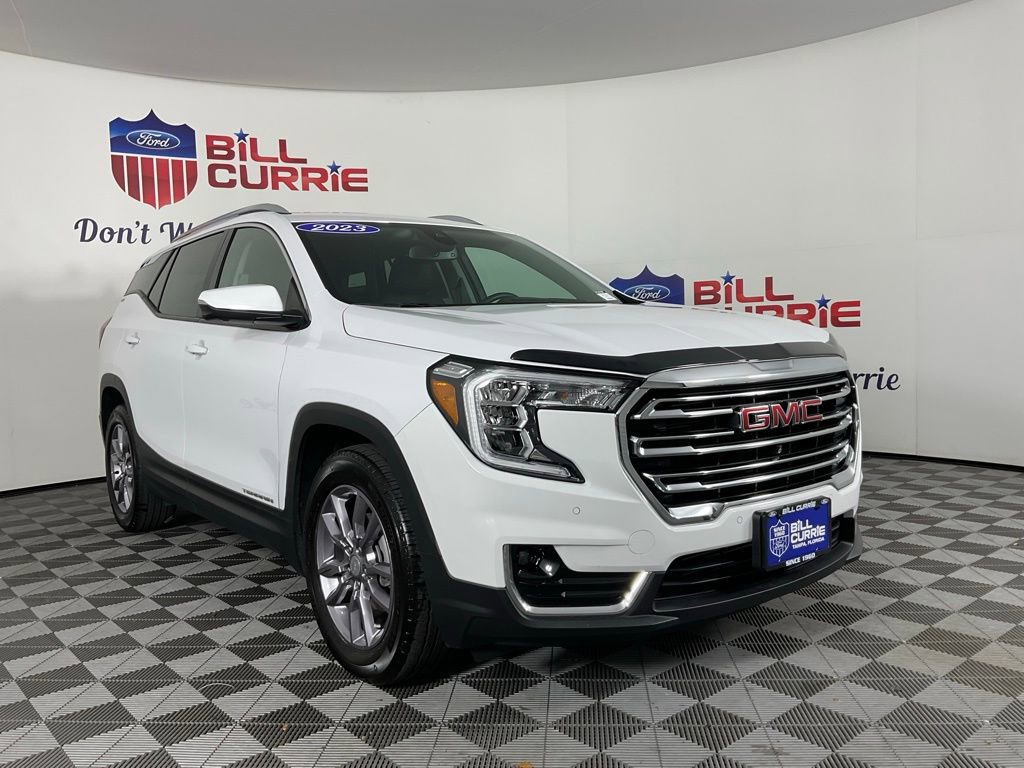 Used 2023 GMC Terrain SLT w/ Tech Package FWD image 1