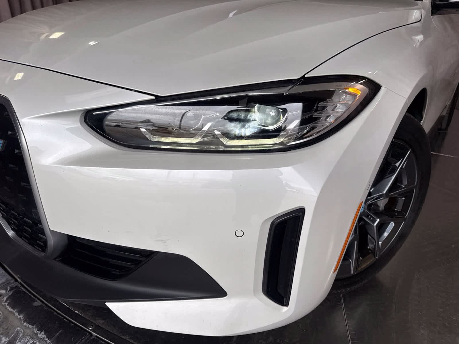 Used 2023 BMW i4 eDrive40 w/ Premium Package RWD image 8