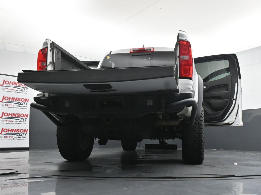 Used 2019 Chevrolet Colorado ZR2 w/ Colorado ZR2 Bison Edition AWD/4WD image 29