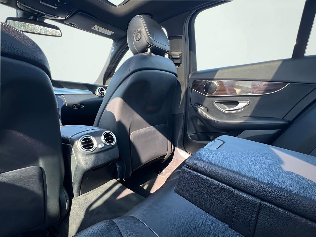 Used 2018 Mercedes-Benz C 300 Sedan image 19