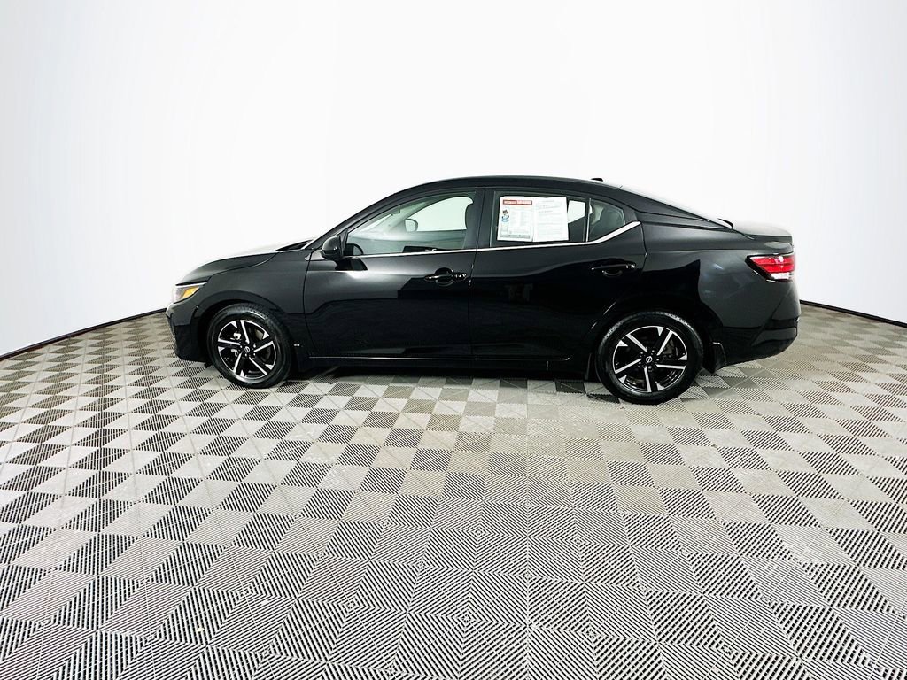 Certified 2024 Nissan Sentra SV FWD image 6