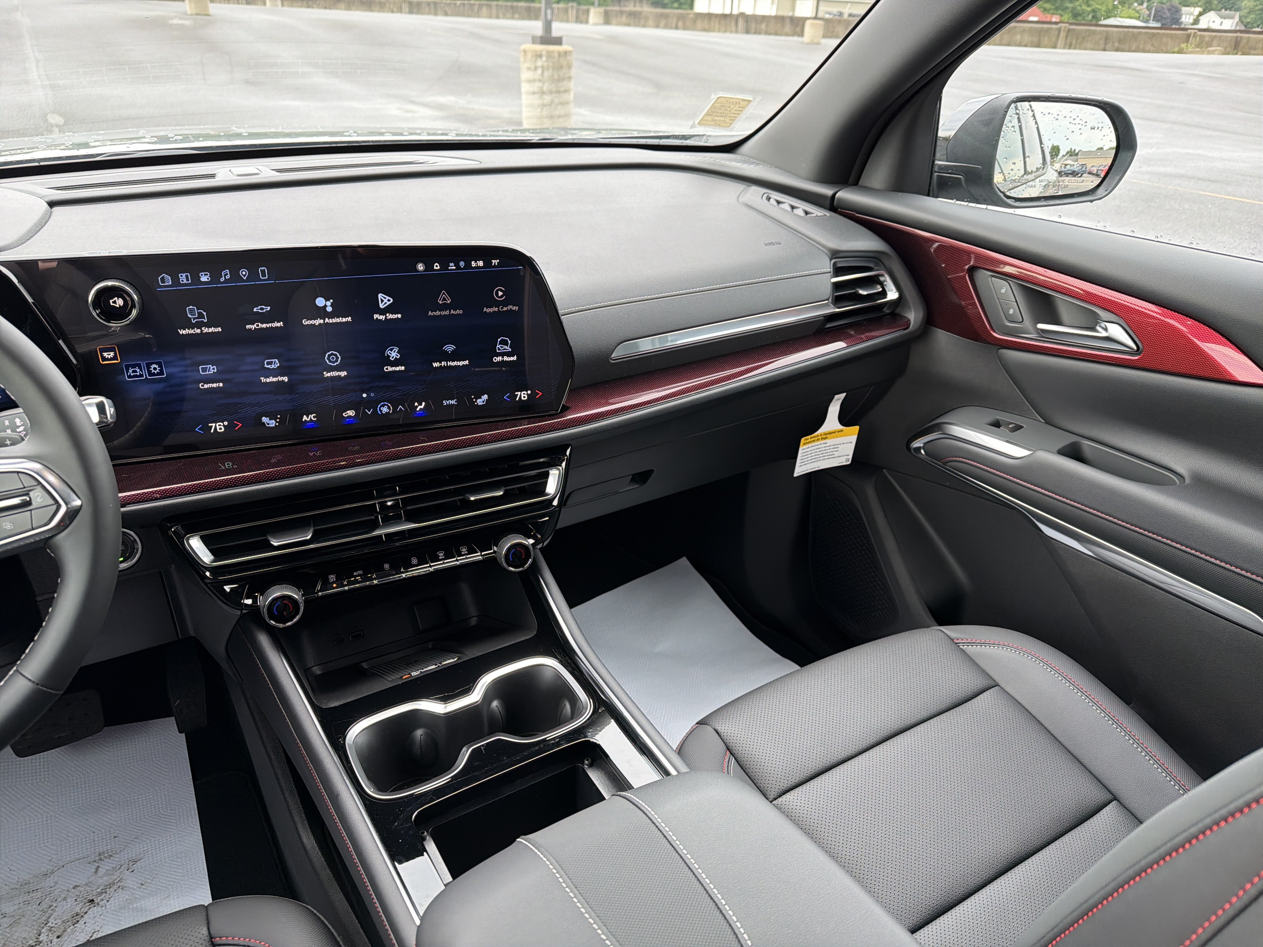New 2026 Chevrolet Traverse Z71 w/ Driver Confidence Package AWD/4WD image 7