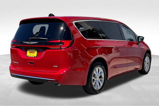 New 2025 Chrysler Pacifica Select AWD/4WD image 44
