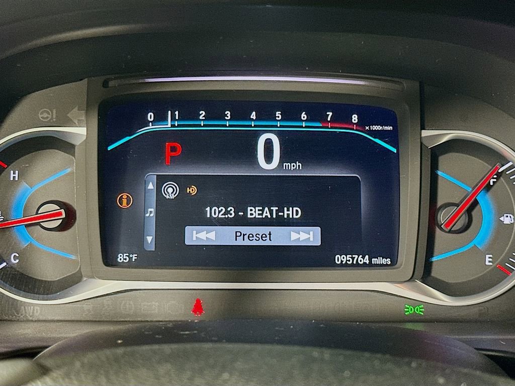 Used 2021 Honda Pilot Touring image 12