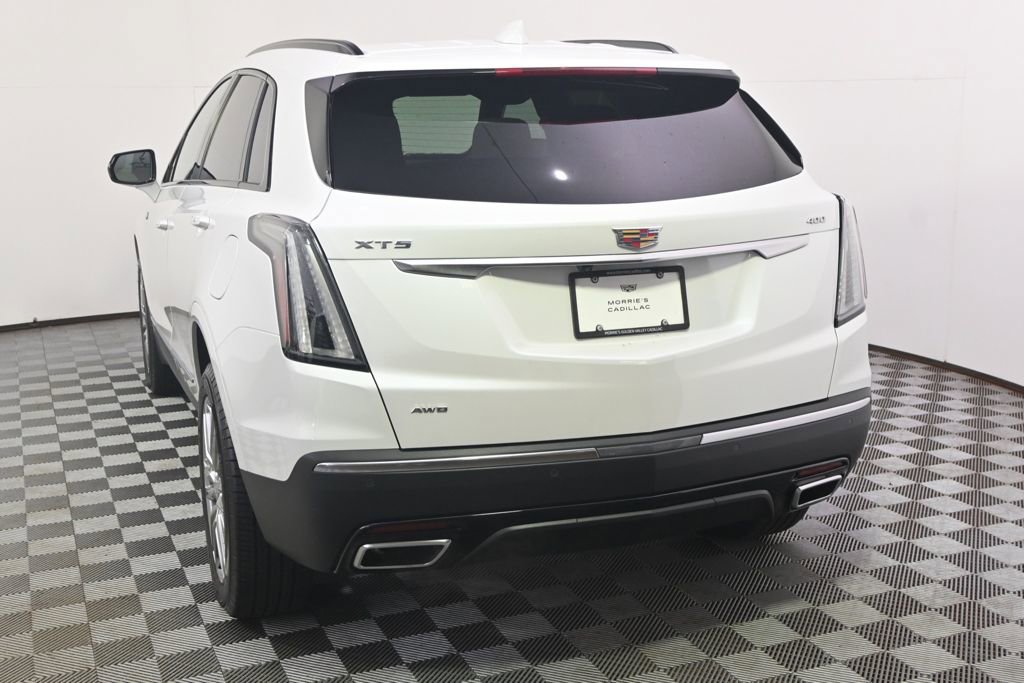 New 2025 Cadillac XT5 Sportv w/ LPO, Floor Liner Package image 4