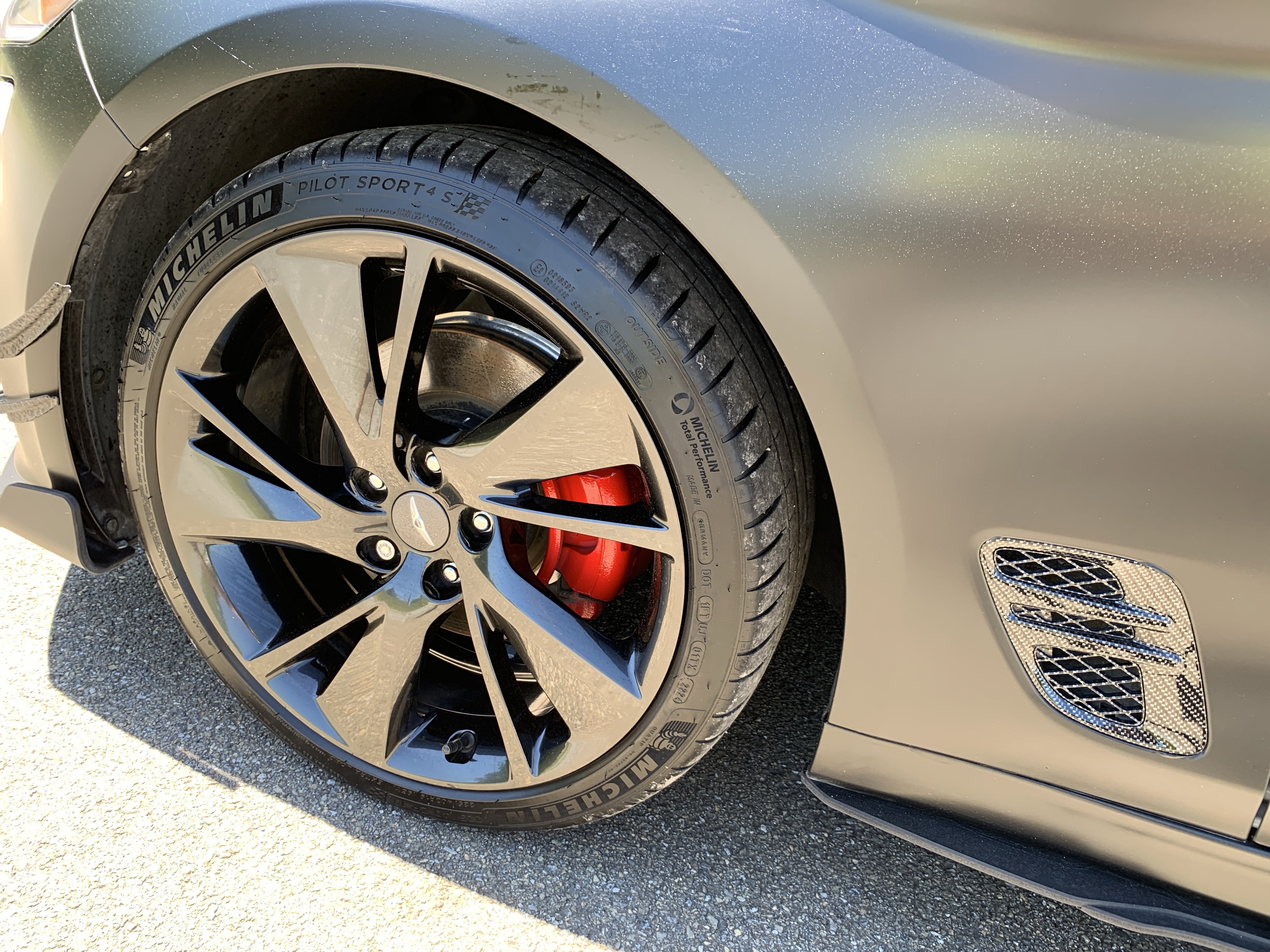 Used 2023 Genesis G70 2.0T w/ Sport Prestige Package RWD image 57