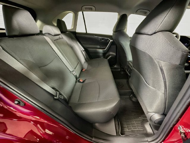 Certified 2024 Toyota RAV4 LE FWD image 25