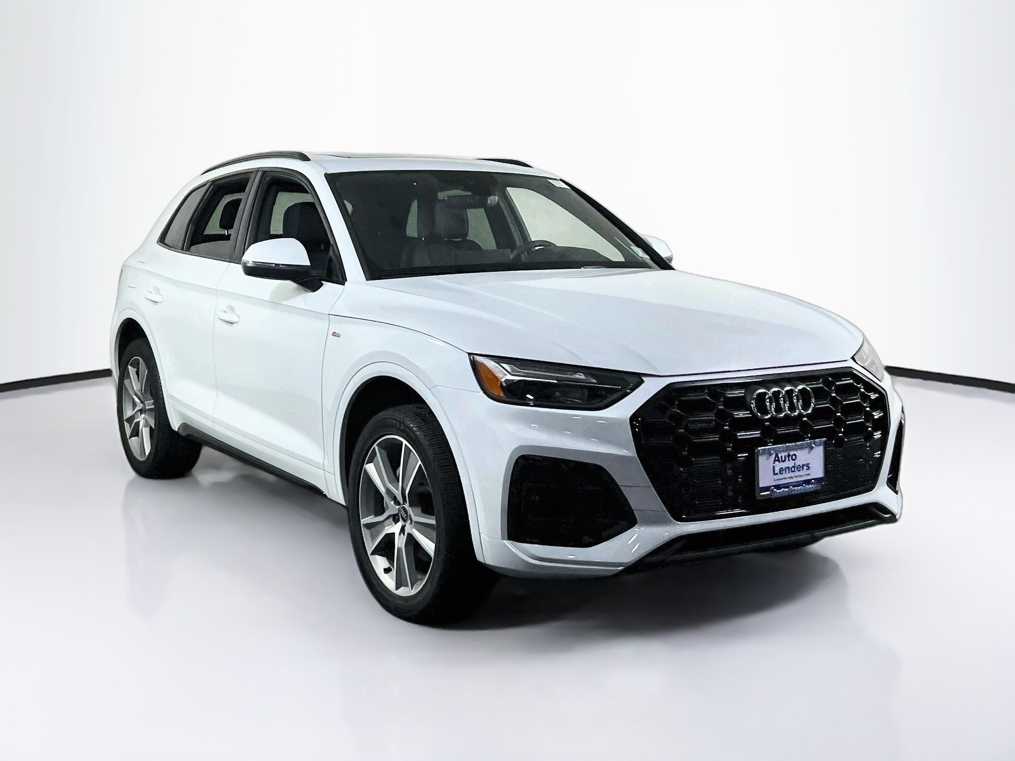 Used 2025 Audi Q5 2.0T Premium AWD/4WD image 3