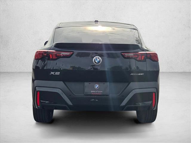 New 2026 BMW X2 xDrive28i w/ Technology Package AWD/4WD image 8