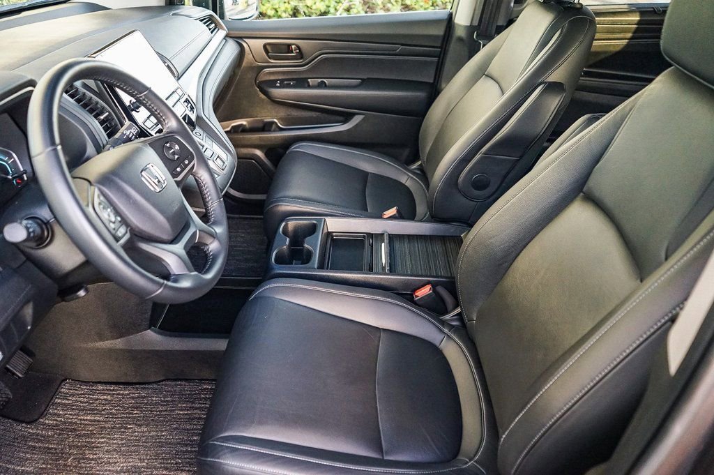 Used 2023 Honda Odyssey EX-L image 18