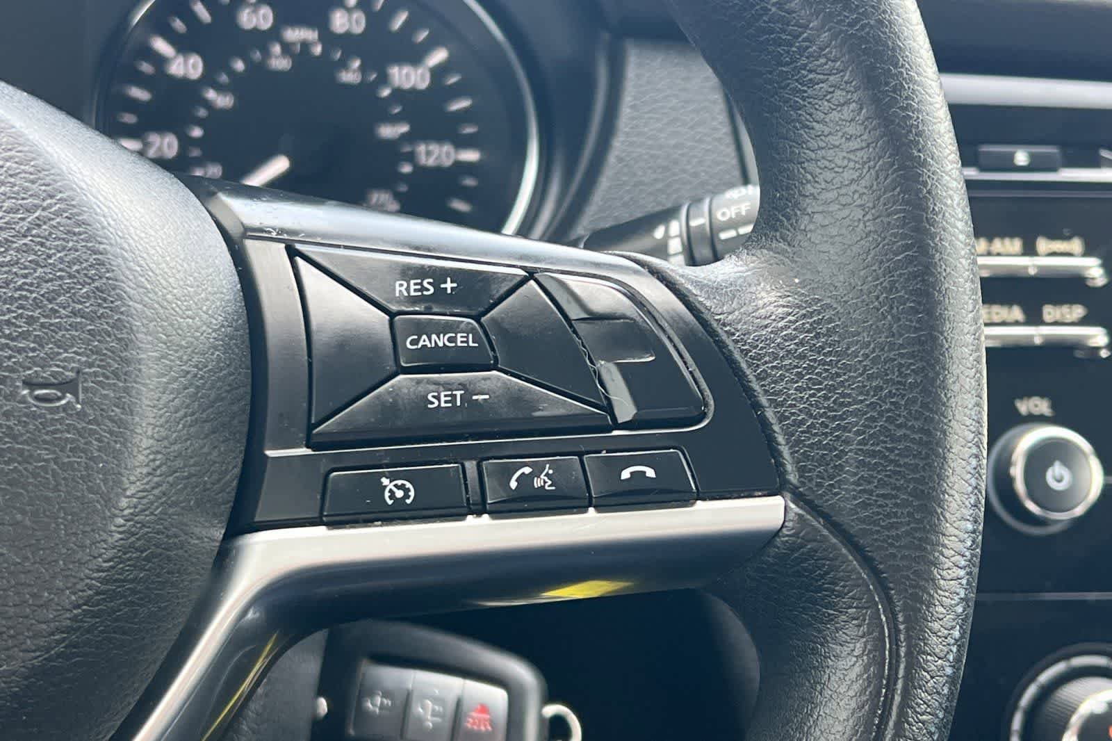 Used 2017 Nissan Rogue S FWD image 27