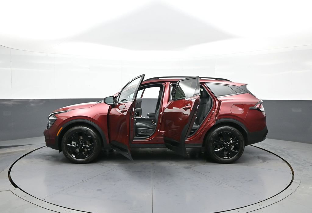Used 2025 Kia Sportage X-Line w/ Premium Package image 44