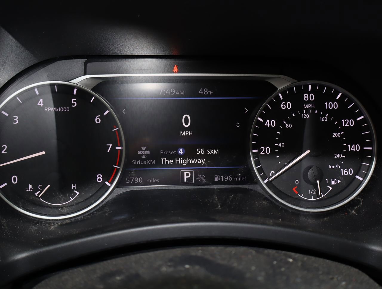 Used 2024 Nissan Sentra SV w/ Trunk Package image 9