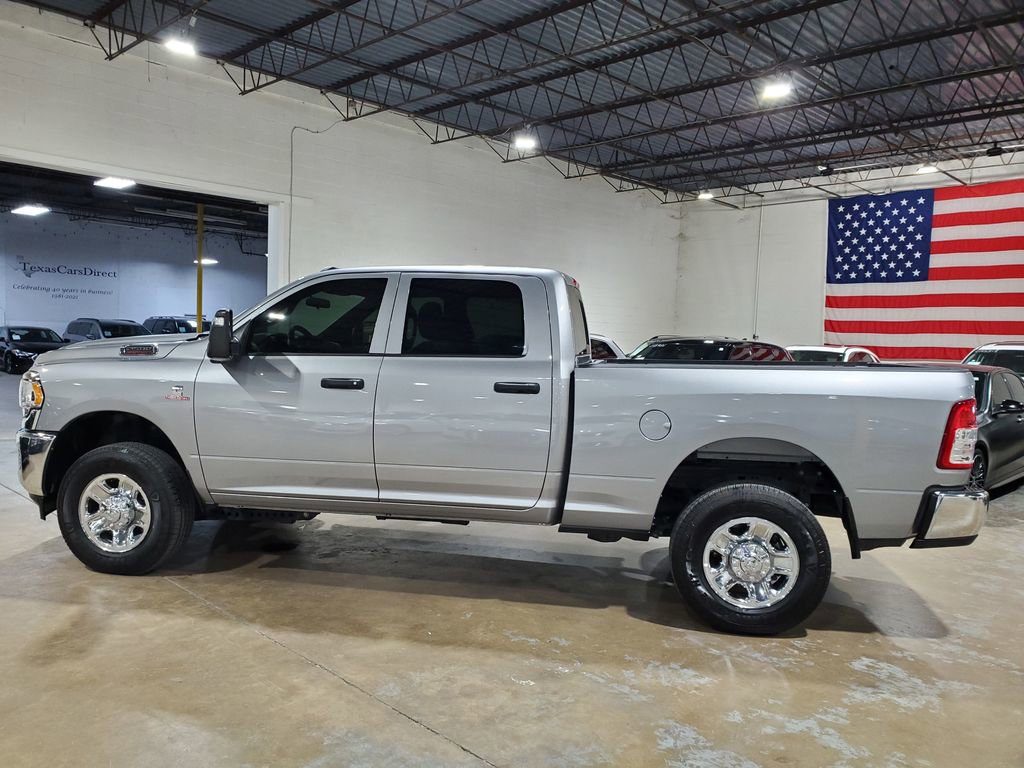 Used 2024 RAM 2500 Tradesman w/ Chrome Appearance Group image 13