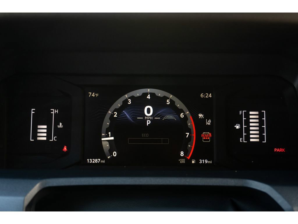 Used 2025 Toyota 4Runner SR5 AWD/4WD image 20