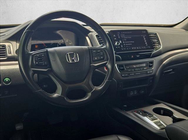 Used 2025 Honda Ridgeline RTL image 19