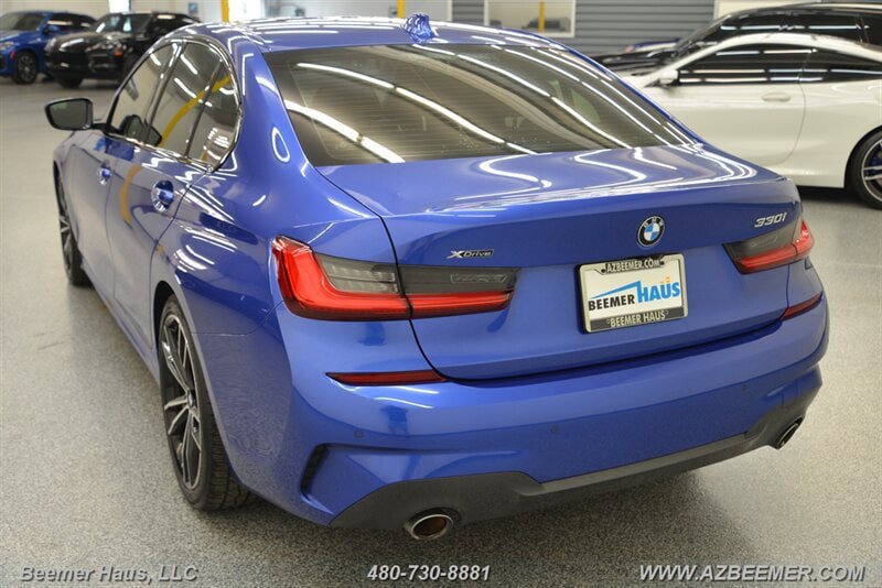 Used 2020 BMW 330i xDrive Sedan w/ M Sport Package AWD/4WD image 14