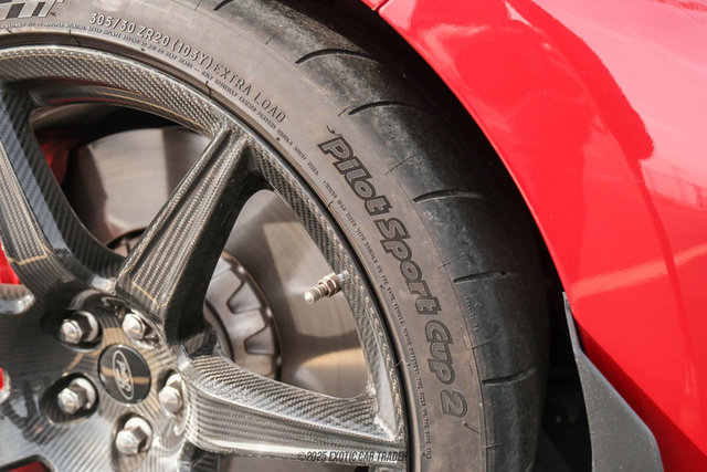 Used 2020 Ford Mustang Shelby GT500 w/ Carbon Fiber Track Pack image 91