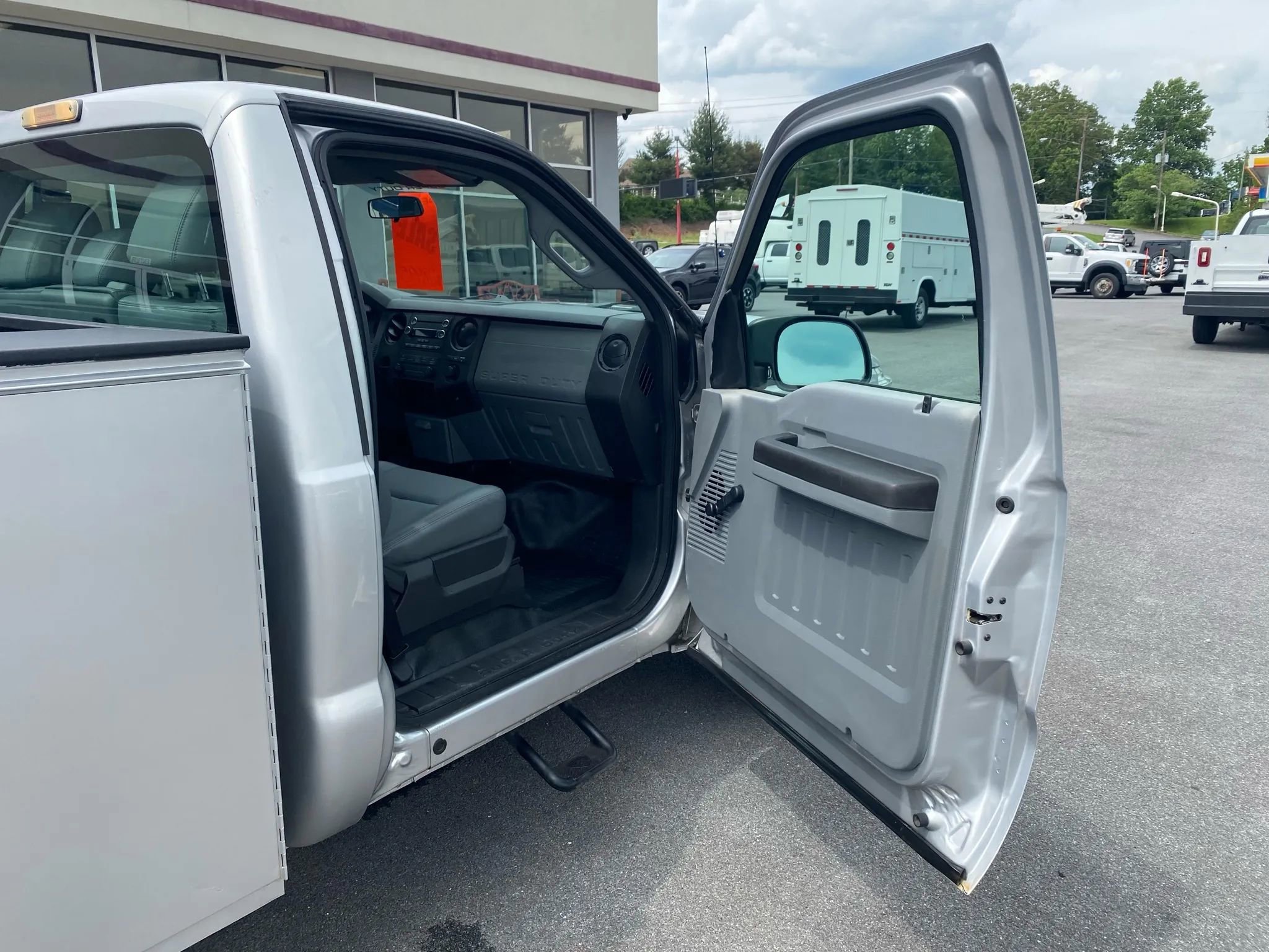 Used 2015 Ford F250 XL RWD image 18