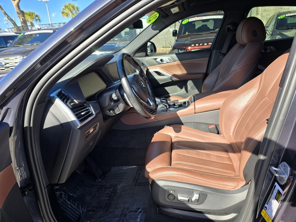 Used 2021 BMW X6 sDrive40i w/ Convenience Package image 18