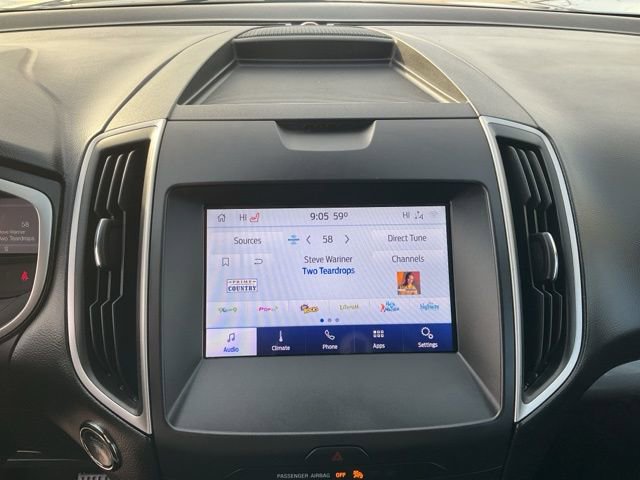 Used 2020 Ford Edge SEL image 13