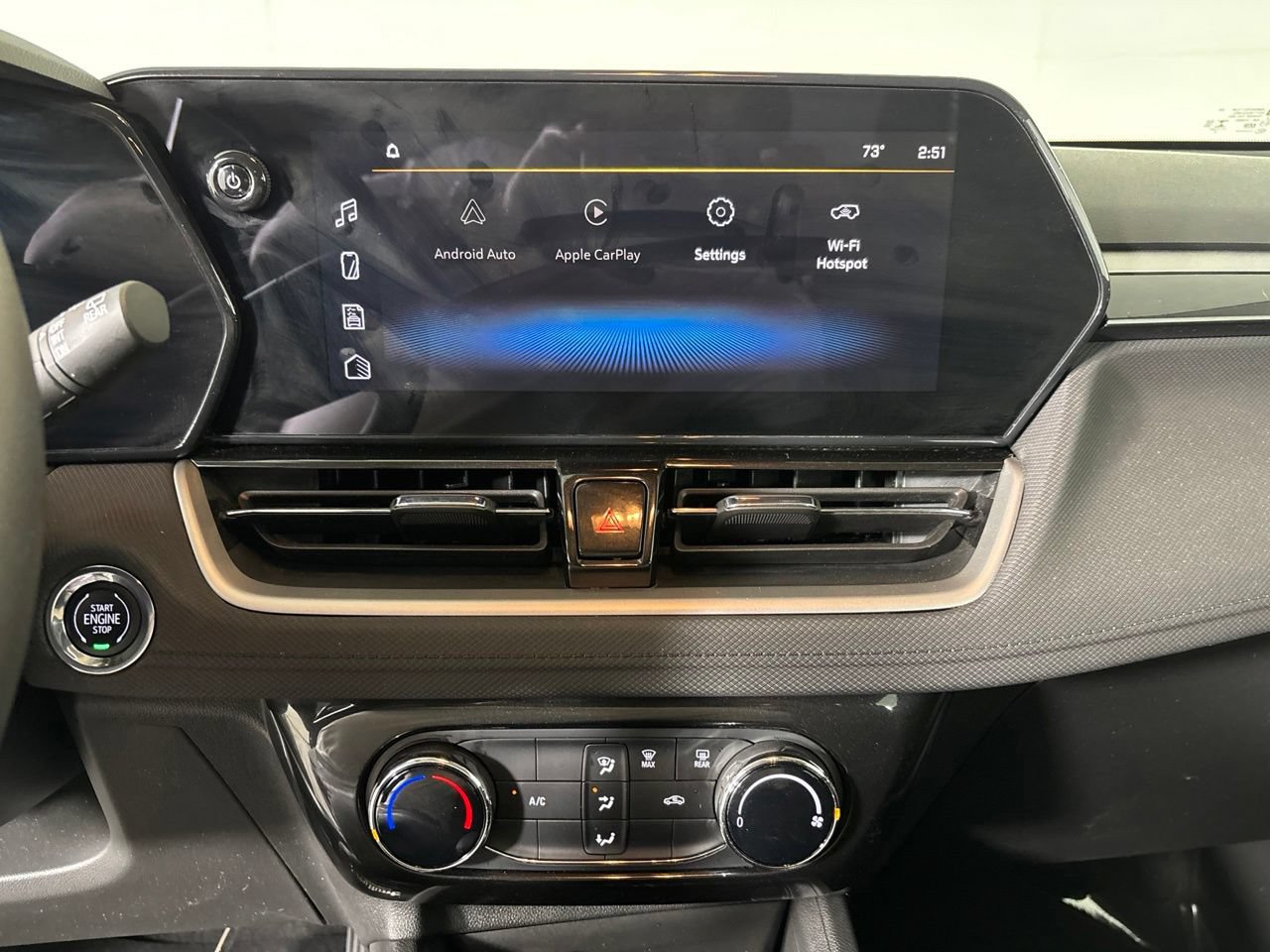 Used 2024 Chevrolet TrailBlazer LT AWD/4WD image 14