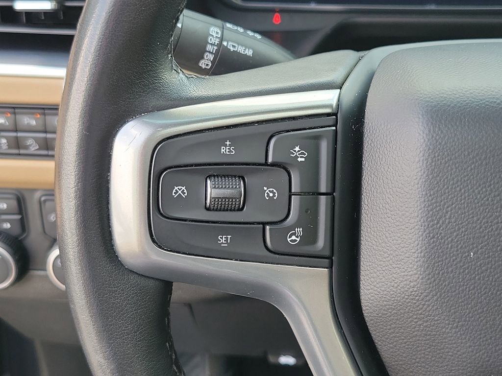 Used 2023 Chevrolet Tahoe Premier AWD/4WD image 27