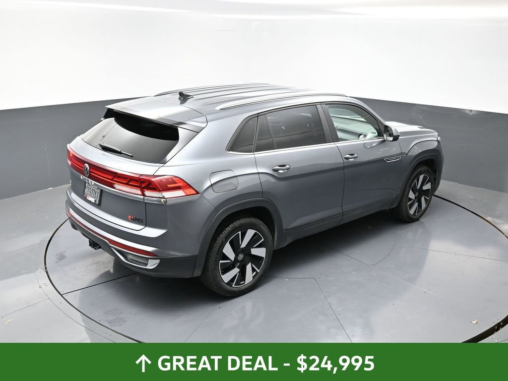 Used 2024 Volkswagen Atlas Cross Sport SE image 43