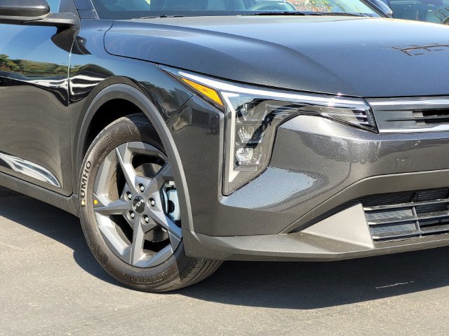 New 2026 Kia K4 FWD image 3