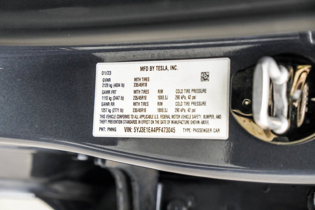 Used 2023 Tesla Model 3 Standard Range RWD image 39