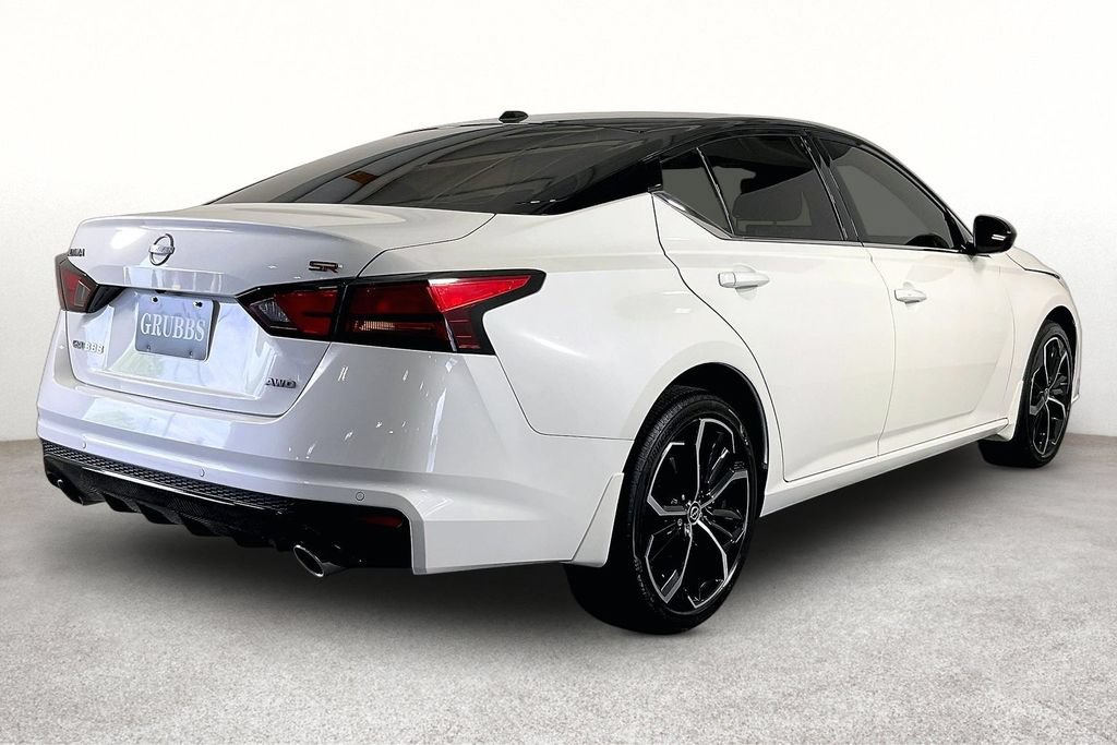 New 2026 Nissan Altima 2.5 SR AWD/4WD image 7