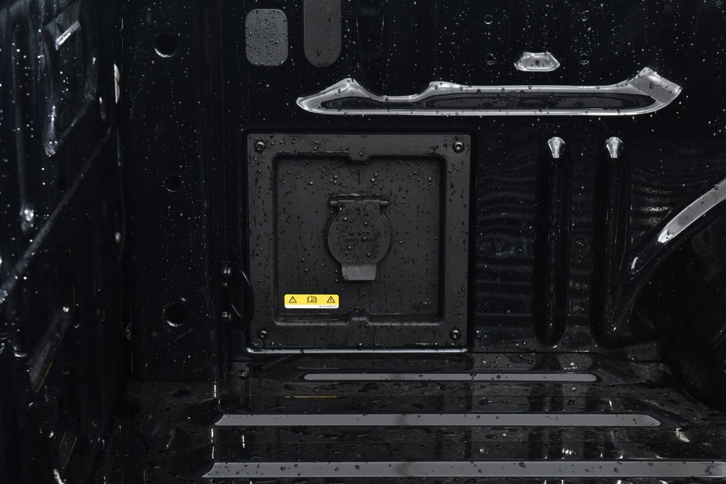 New 2026 Ford F150 XLT w/ Equipment Group 302A MID image 23