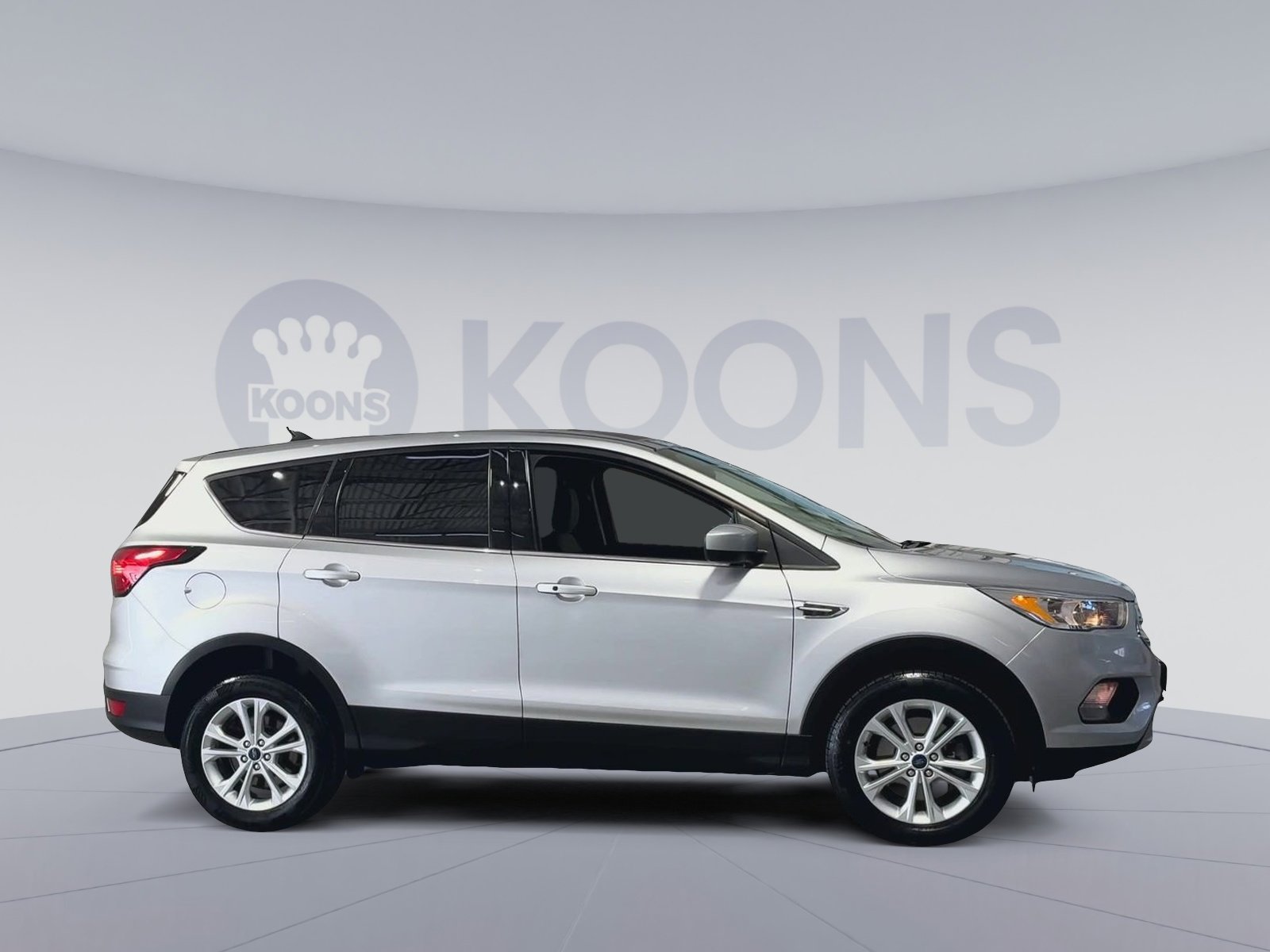 Used 2019 Ford Escape SE image 12