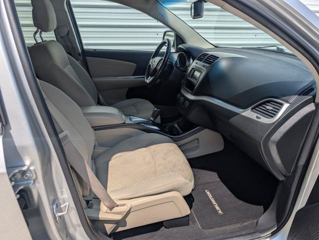 Used 2011 Dodge Journey Crew w/ Flexible Seating Group FWD image 18