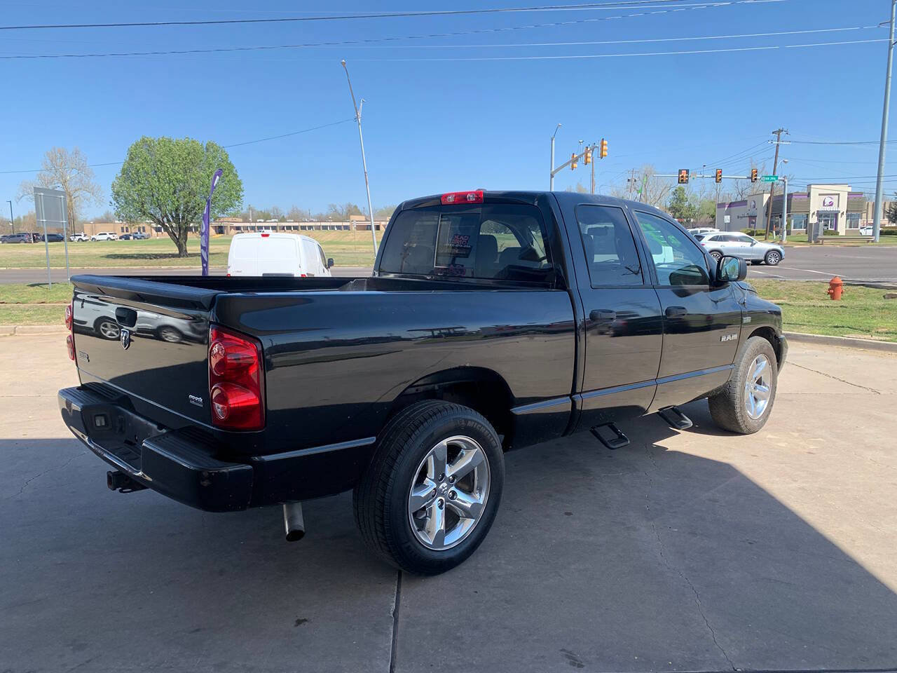 Used 2008 Dodge Ram 1500 Truck SLT w/ Sport Appearance Group image 8