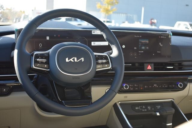 New 2026 Kia Carnival SX Prestige FWD image 25