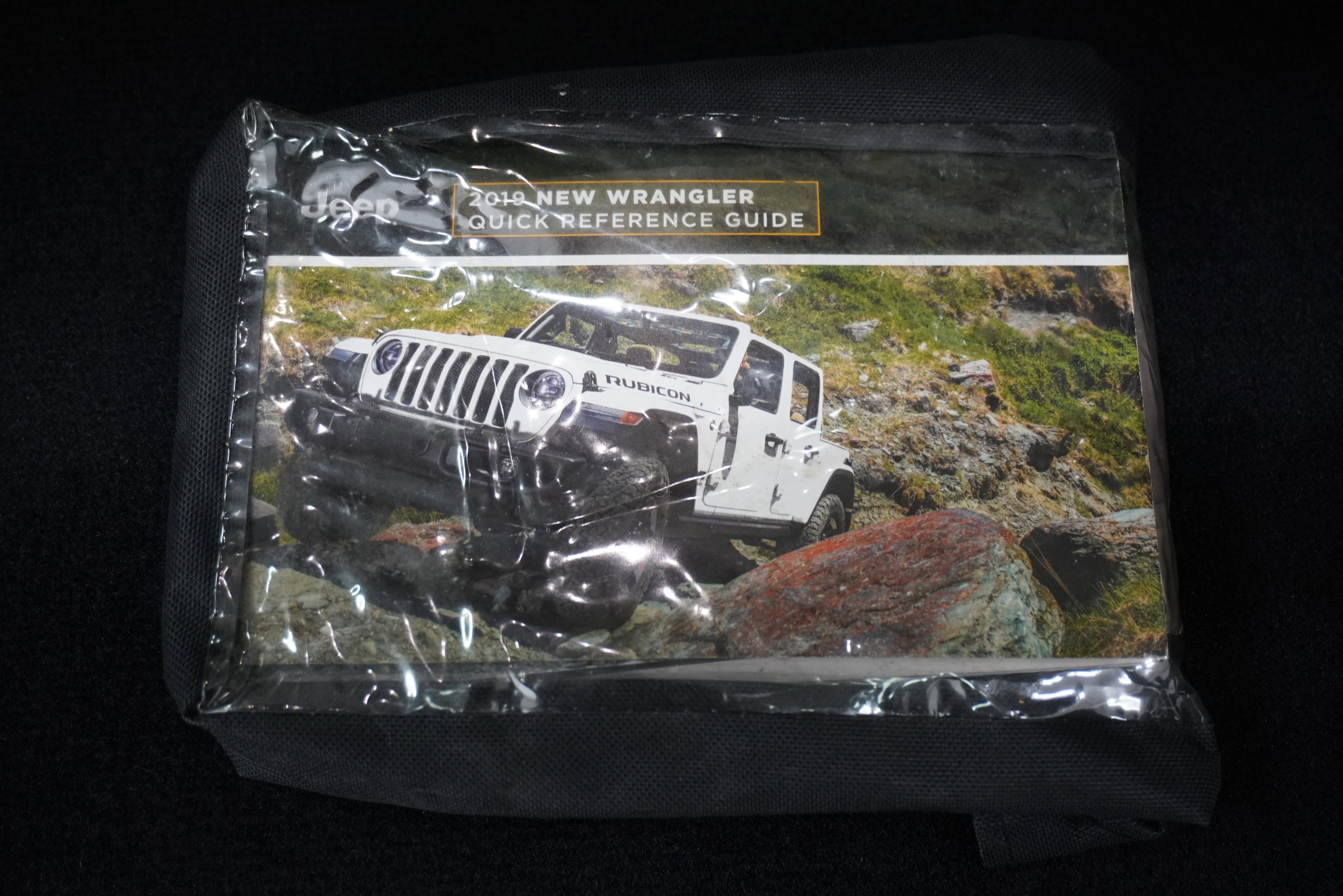 Used 2019 Jeep Wrangler Unlimited Sahara image 25