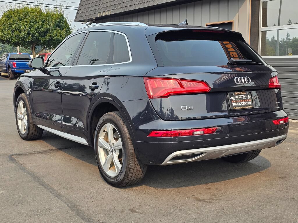 Used 2020 Audi Q5 2.0T Premium w/ Convenience Package AWD/4WD image 3