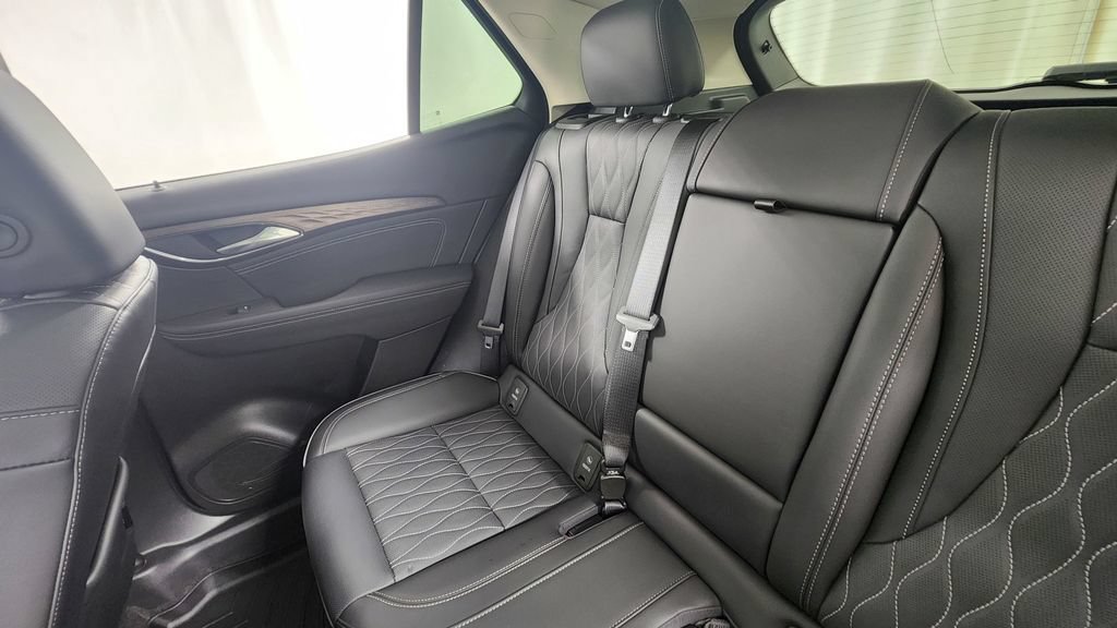 Used 2023 Buick Envision Avenir AWD/4WD image 14