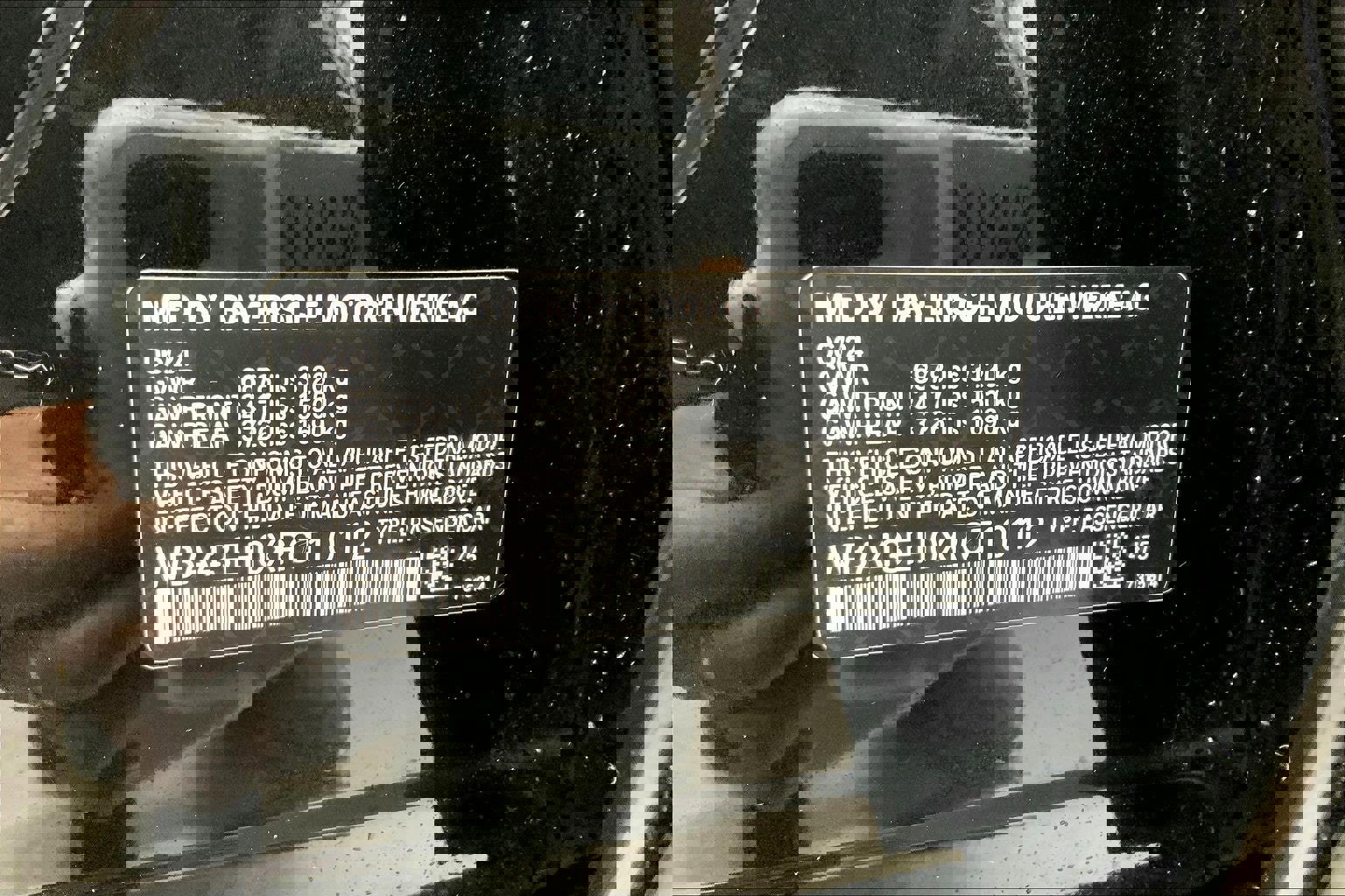 Certified 2024 BMW 750e xDrive w/ Executive Package AWD/4WD image 23