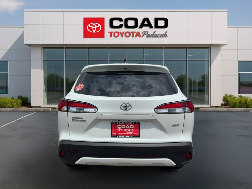 Certified 2025 Toyota Corolla Cross L AWD/4WD image 4