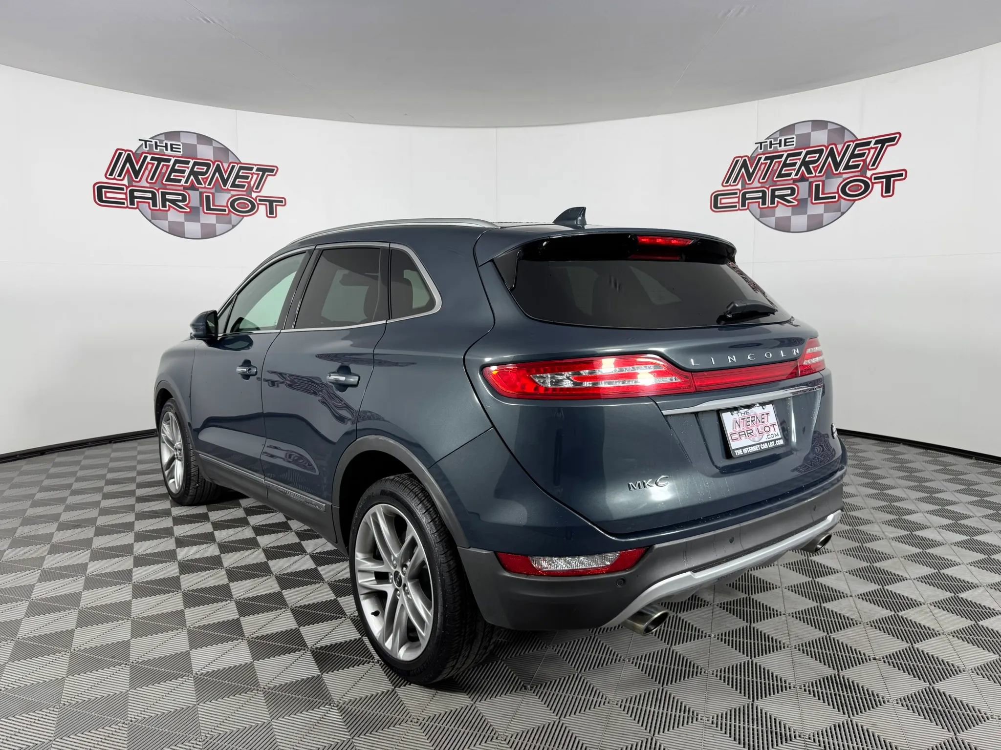 Used 2019 Lincoln MKC Reserve w/ MKC Climate Package AWD/4WD image 5