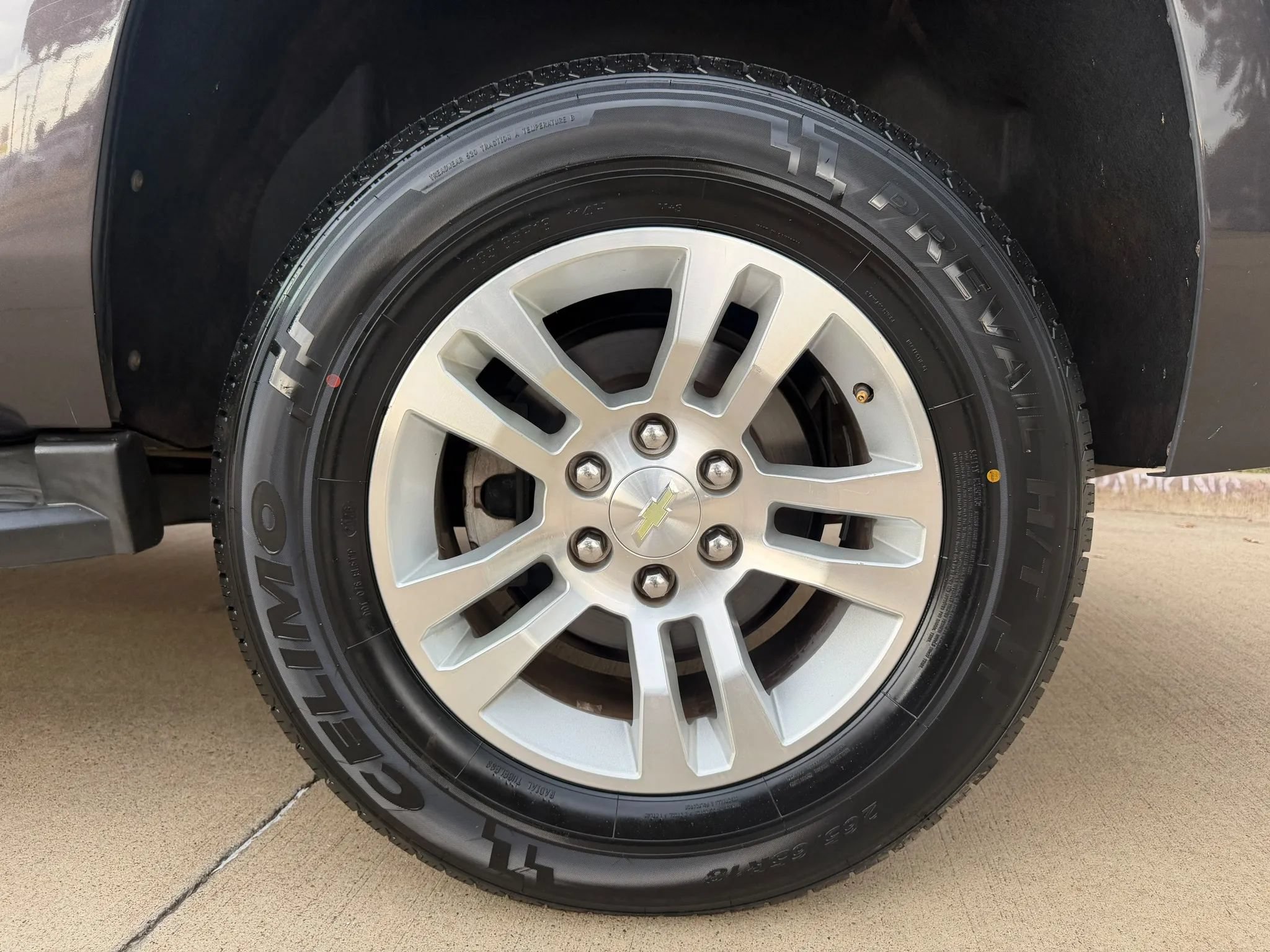 Used 2015 Chevrolet Tahoe LT RWD image 35