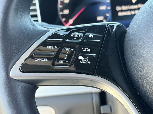 Used 2025 Mercedes-Benz GLE 350 4MATIC image 8