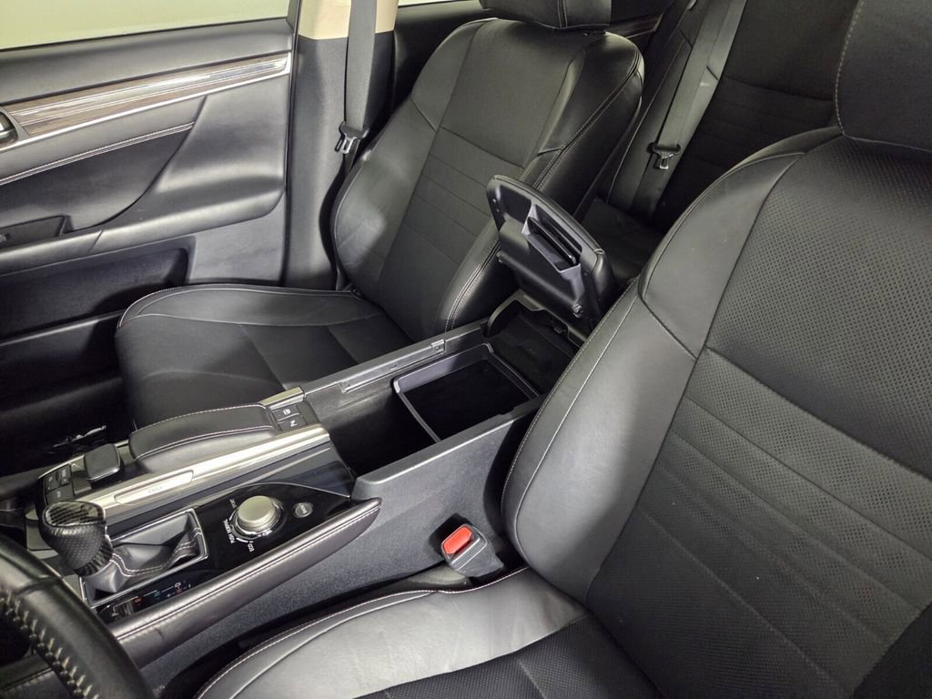 Used 2019 Lexus GS 350 RWD image 19