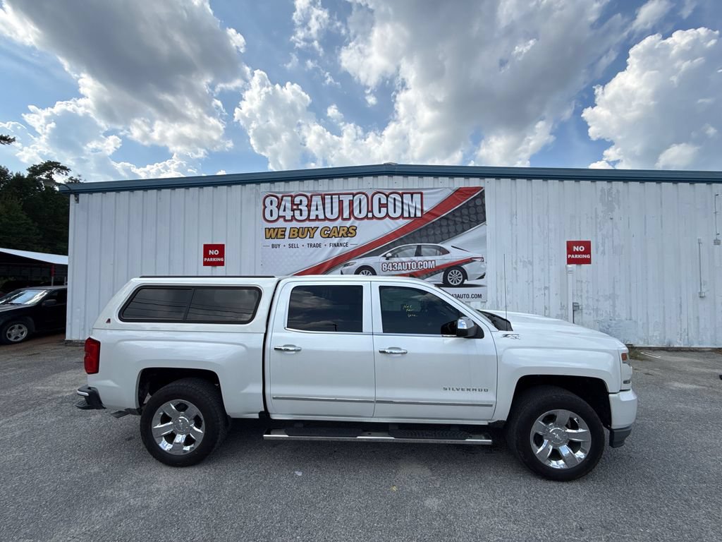 Used 2018 Chevrolet Silverado 1500 LTZ Z71 w/ LTZ Plus Package AWD/4WD image 8