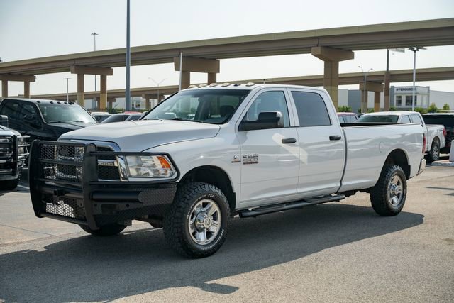 Used 2018 RAM 2500 Tradesman w/ Chrome Appearance Group AWD/4WD image 19